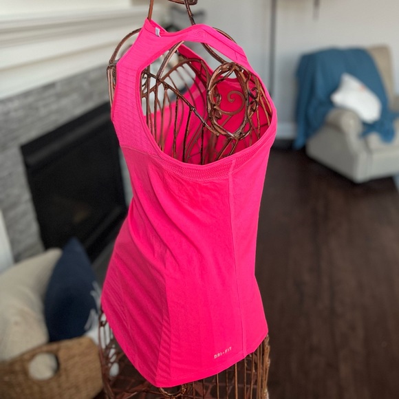 Women’s Nike Dri-Fit Racerback Bright Pink Tank Size Small - Picture 5 of 13